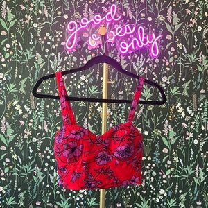 Floral cropped top-  adjustable straps